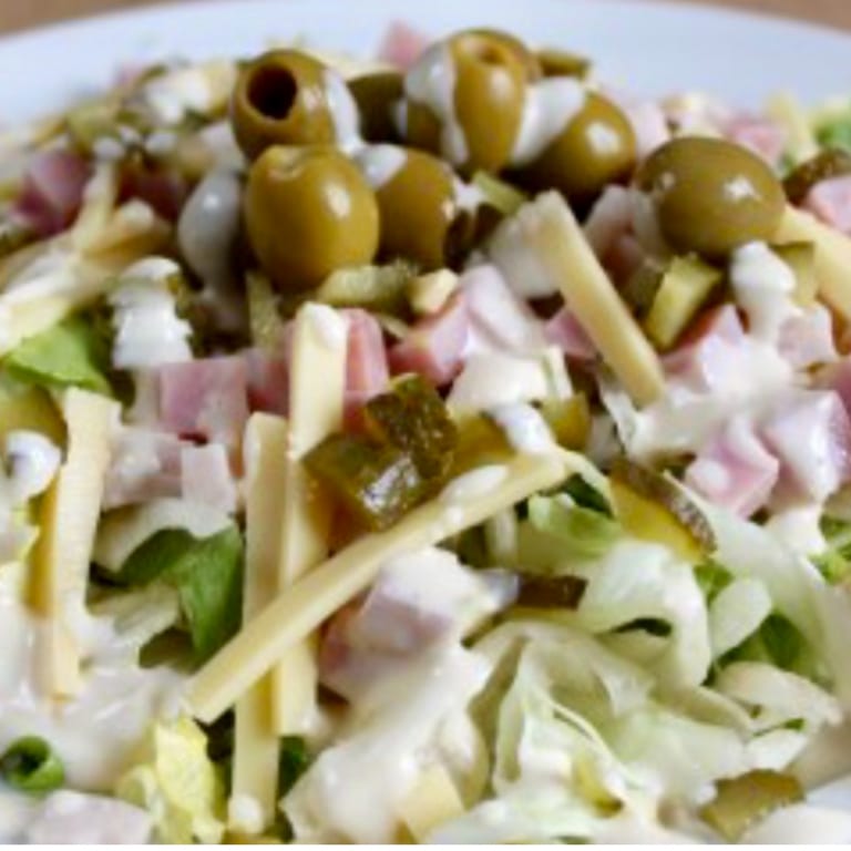 Classic BLT and More: American Favorites